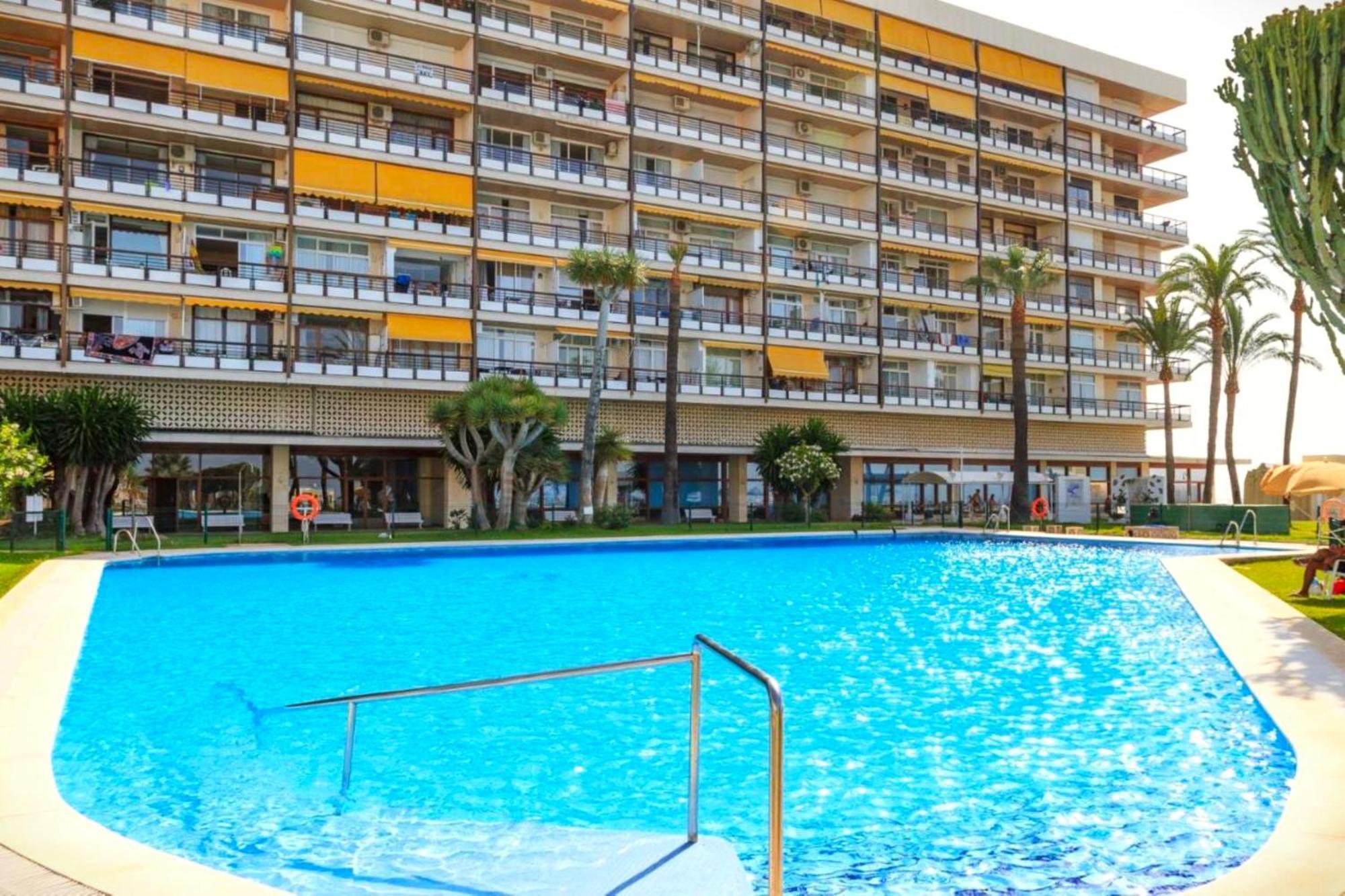 Santa Clara Modern & Exclusive Seafront Apartment Torremolinos Exterior photo